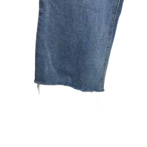 Lulu’s Herrera Light Wash Cropped Wide Leg Jeans - Picture 3 of 8